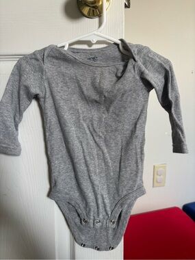 Carter's Gray Long-Sleeve Baby Bodysuit